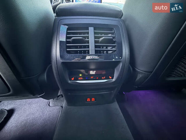 Белый БМВ Х4, объемом двигателя 2 л и пробегом 13 тыс. км за 51500 $, фото 62 на Automoto.ua