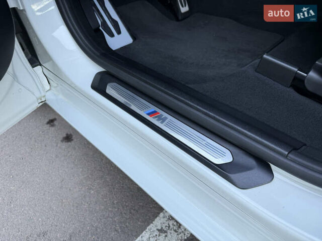 Белый БМВ Х4, объемом двигателя 2 л и пробегом 13 тыс. км за 51500 $, фото 46 на Automoto.ua