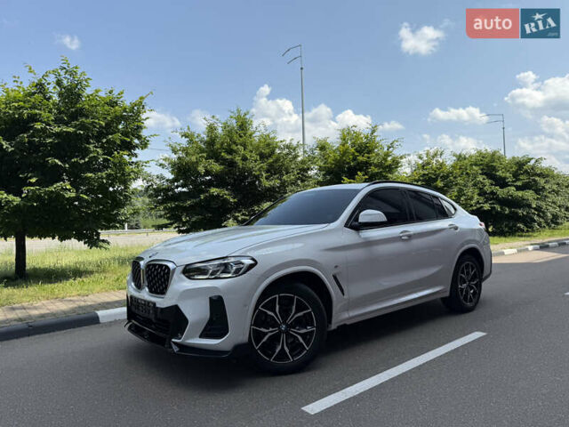 Белый БМВ Х4, объемом двигателя 2 л и пробегом 12 тыс. км за 55999 $, фото 11 на Automoto.ua