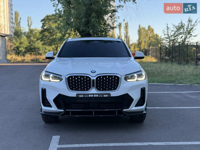 БМВ Х4 2022 у Києві на Automoto.ua Білий БМВ Х4, об'ємом двигуна 2 л та пробігом 13 тис. км за 54500 $, фото 8 на Automoto.ua
