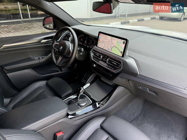 Белый БМВ Х4, объемом двигателя 2 л и пробегом 12 тыс. км за 55999 $, фото 27 на Automoto.ua