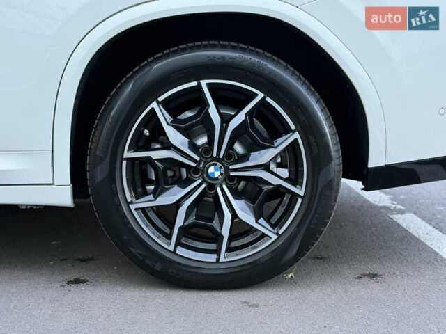 БМВ Х4 2022 у Києві на Automoto.ua Білий БМВ Х4, об'ємом двигуна 2 л та пробігом 13 тис. км за 54500 $, фото 16 на Automoto.ua