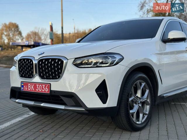 Білий БМВ Х4, об'ємом двигуна 2 л та пробігом 33 тис. км за 43000 $, фото 3 на Automoto.ua