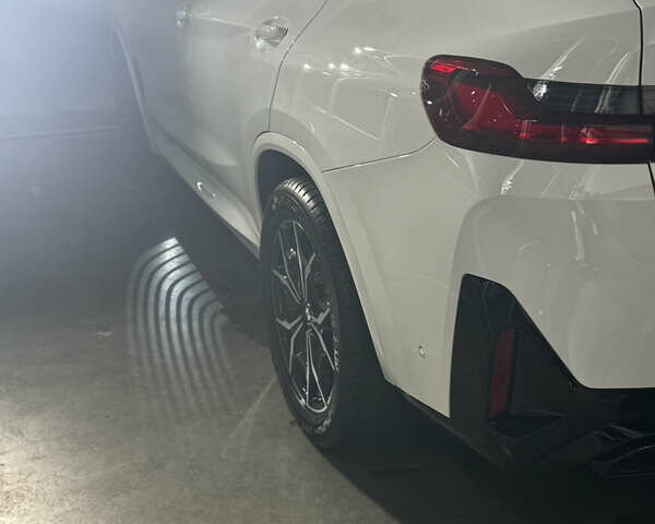 Белый БМВ Х4, объемом двигателя 2 л и пробегом 15 тыс. км за 60000 $, фото 3 на Automoto.ua