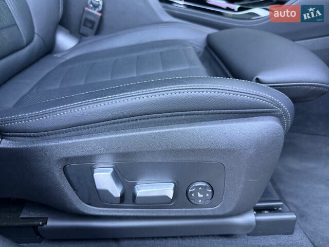 Белый БМВ Х4, объемом двигателя 2 л и пробегом 13 тыс. км за 51500 $, фото 38 на Automoto.ua