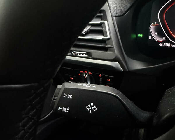 Белый БМВ Х4, объемом двигателя 2 л и пробегом 15 тыс. км за 60000 $, фото 16 на Automoto.ua