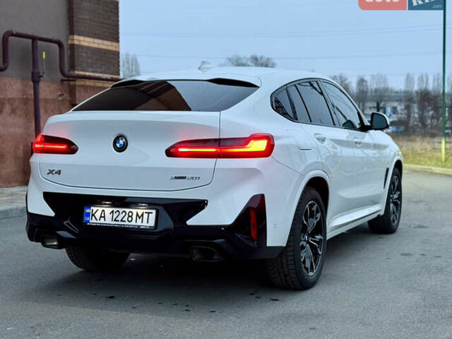 Белый БМВ Х4, объемом двигателя 2 л и пробегом 8 тыс. км за 64777 $, фото 3 на Automoto.ua