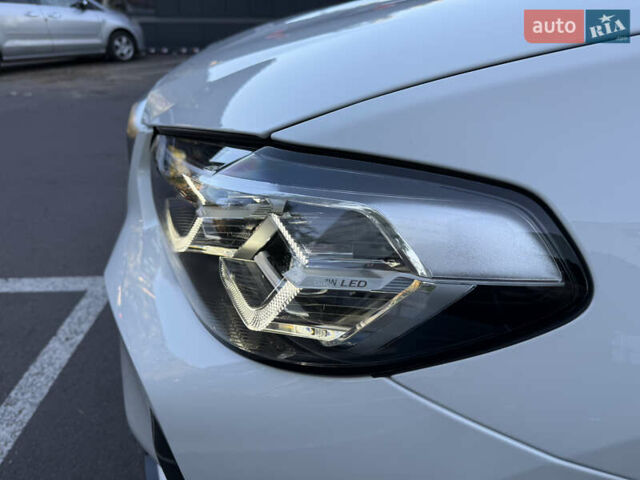 Белый БМВ Х4, объемом двигателя 2 л и пробегом 13 тыс. км за 51500 $, фото 19 на Automoto.ua