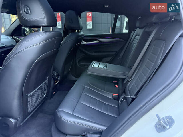 Білий БМВ Х4, об'ємом двигуна 2 л та пробігом 13 тис. км за 53500 $, фото 61 на Automoto.ua