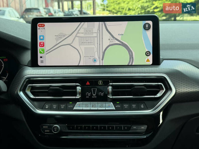 Белый БМВ Х4, объемом двигателя 2 л и пробегом 12 тыс. км за 55999 $, фото 37 на Automoto.ua