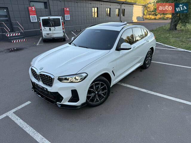 БМВ Х4 2022 у Києві на Automoto.ua Білий БМВ Х4, об'ємом двигуна 2 л та пробігом 13 тис. км за 54500 $, фото 3 на Automoto.ua