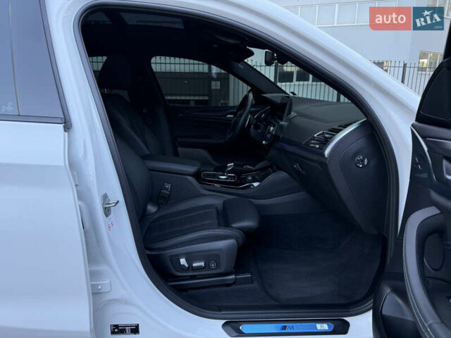 Белый БМВ Х4, объемом двигателя 2 л и пробегом 13 тыс. км за 51500 $, фото 35 на Automoto.ua