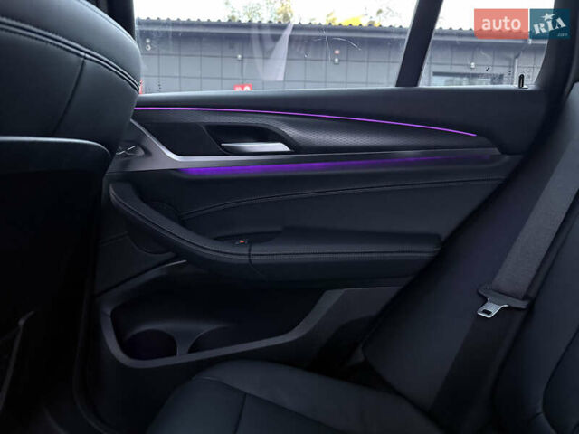 Білий БМВ Х4, об'ємом двигуна 2 л та пробігом 13 тис. км за 53500 $, фото 59 на Automoto.ua