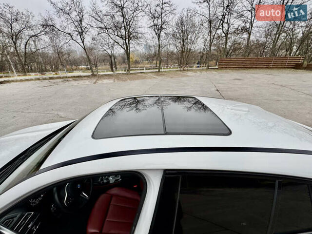 Белый БМВ Х4, объемом двигателя 3 л и пробегом 31 тыс. км за 55000 $, фото 37 на Automoto.ua