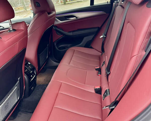 Белый БМВ Х4, объемом двигателя 3 л и пробегом 31 тыс. км за 55000 $, фото 28 на Automoto.ua