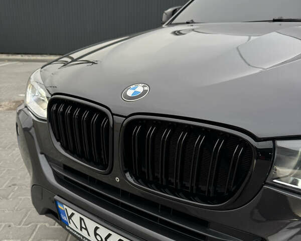 БМВ Х4 2014 в Киеве на Automoto.ua Черный БМВ Х4, объемом двигателя 2 л и пробегом 131 тыс. км за 24500 $, фото 3 на Automoto.ua