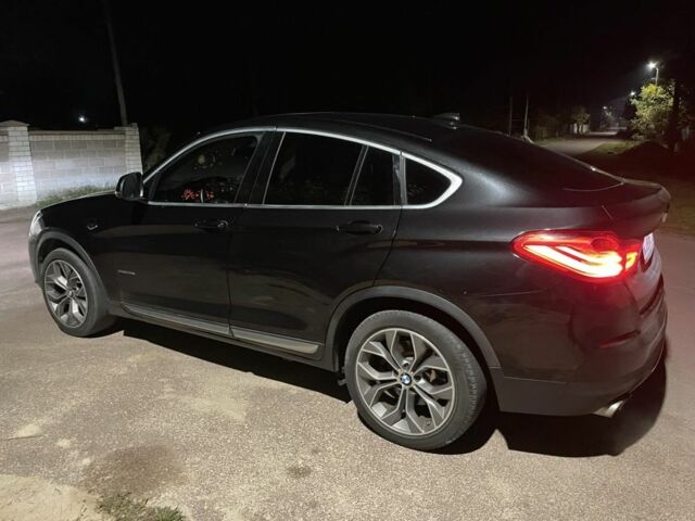 Чорний БМВ Х4, об'ємом двигуна 0 л та пробігом 256 тис. км за 16700 $, фото 4 на Automoto.ua