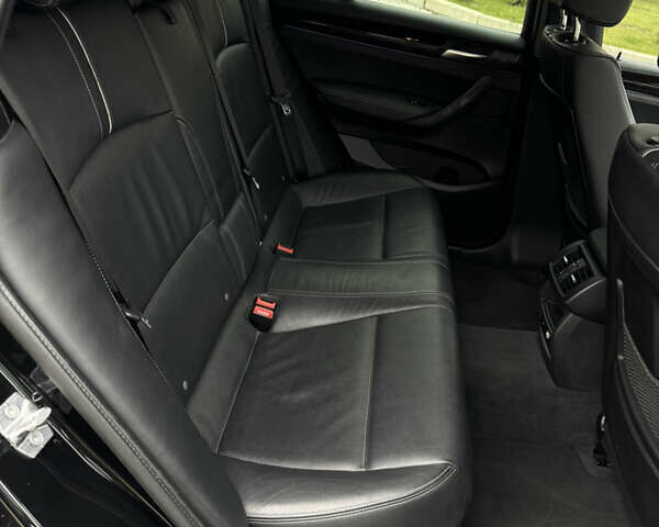 БМВ Х4 2014 в Львове на Automoto.ua Черный БМВ Х4, объемом двигателя 2 л и пробегом 150 тыс. км за 20500 $, фото 17 на Automoto.ua