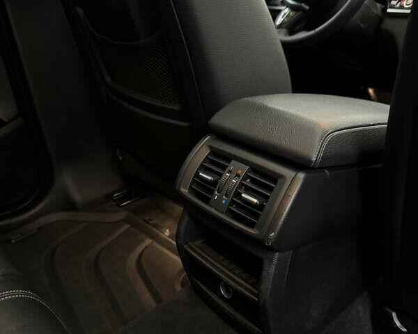 БМВ Х4 2014 в Киеве на Automoto.ua Черный БМВ Х4, объемом двигателя 2 л и пробегом 131 тыс. км за 24500 $, фото 18 на Automoto.ua