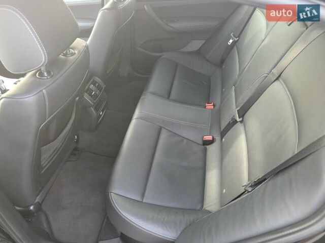 Черный БМВ Х4, объемом двигателя 2 л и пробегом 95 тыс. км за 20850 $, фото 33 на Automoto.ua