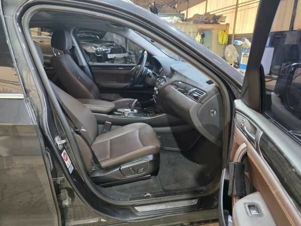 Черный БМВ Х4, объемом двигателя 2 л и пробегом 148 тыс. км за 6500 $, фото 8 на Automoto.ua