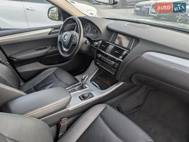 Черный БМВ Х4, объемом двигателя 2 л и пробегом 95 тыс. км за 20850 $, фото 45 на Automoto.ua