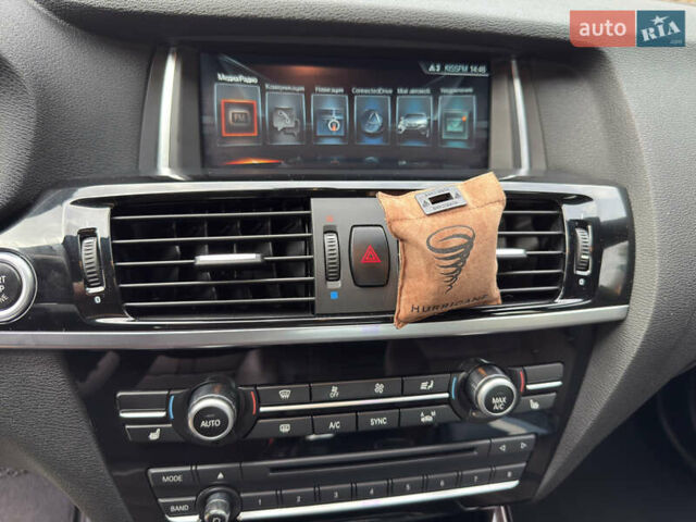 Черный БМВ Х4, объемом двигателя 2 л и пробегом 91 тыс. км за 25700 $, фото 28 на Automoto.ua