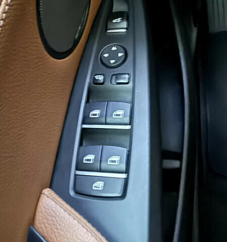 Черный БМВ Х4, объемом двигателя 2 л и пробегом 171 тыс. км за 27700 $, фото 7 на Automoto.ua