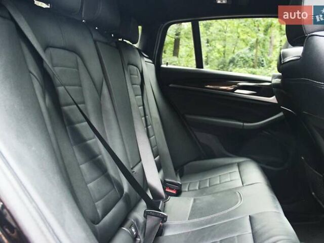 Черный БМВ Х4, объемом двигателя 2 л и пробегом 65 тыс. км за 39990 $, фото 9 на Automoto.ua