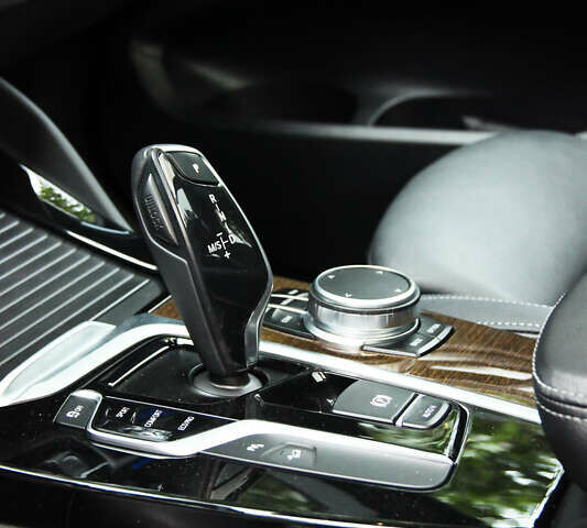 Черный БМВ Х4, объемом двигателя 2 л и пробегом 65 тыс. км за 39990 $, фото 12 на Automoto.ua