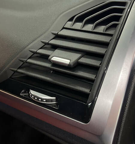 Черный БМВ Х4, объемом двигателя 2 л и пробегом 99 тыс. км за 39999 $, фото 48 на Automoto.ua