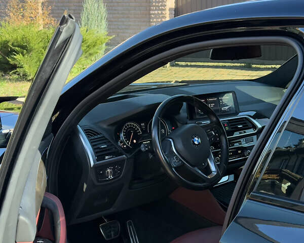 Черный БМВ Х4, объемом двигателя 2 л и пробегом 99 тыс. км за 39999 $, фото 18 на Automoto.ua