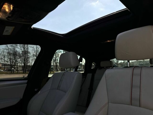 Черный БМВ Х4, объемом двигателя 3 л и пробегом 215 тыс. км за 25300 $, фото 4 на Automoto.ua