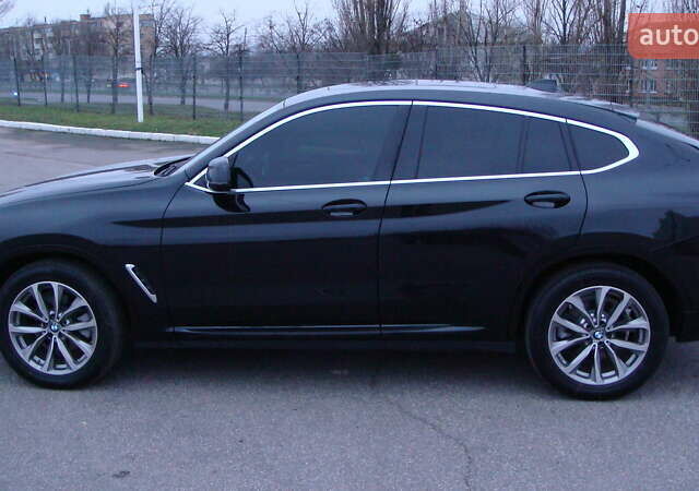 Чорний БМВ Х4, об'ємом двигуна 2 л та пробігом 96 тис. км за 40000 $, фото 14 на Automoto.ua