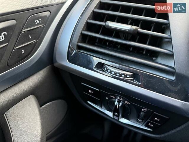 Черный БМВ Х4, объемом двигателя 3 л и пробегом 136 тыс. км за 41000 $, фото 35 на Automoto.ua