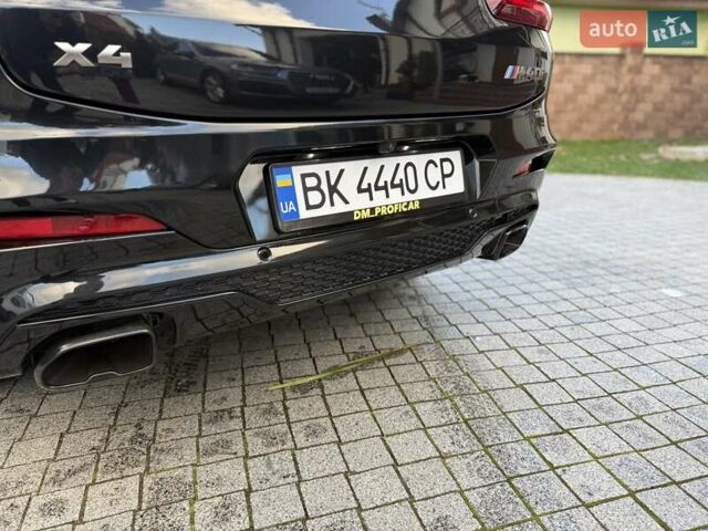 Черный БМВ Х4, объемом двигателя 3 л и пробегом 136 тыс. км за 41000 $, фото 3 на Automoto.ua