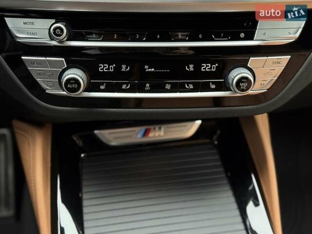 Черный БМВ Х4, объемом двигателя 3 л и пробегом 27 тыс. км за 42500 $, фото 35 на Automoto.ua