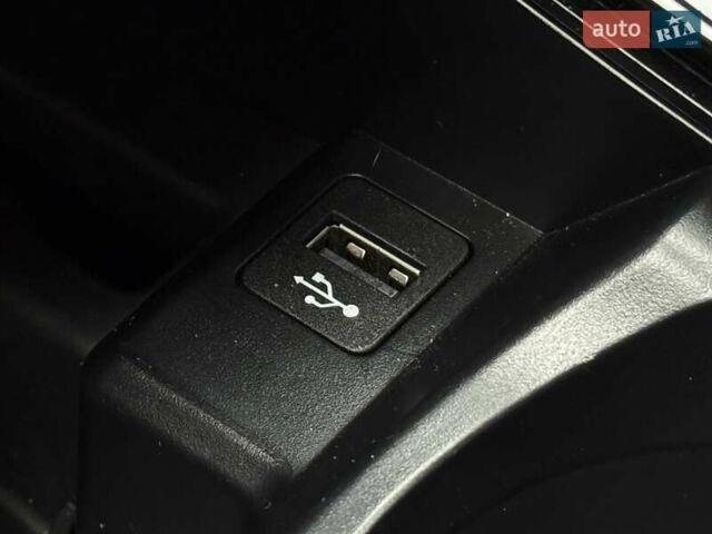 Черный БМВ Х4, объемом двигателя 3 л и пробегом 27 тыс. км за 42500 $, фото 36 на Automoto.ua