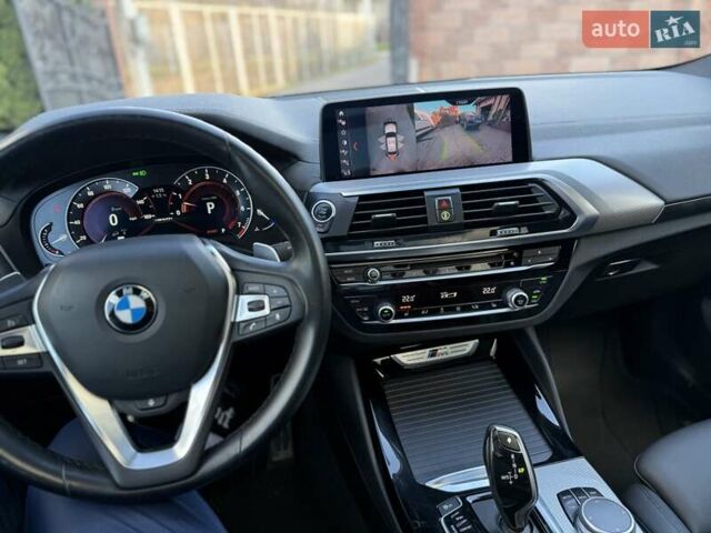 Черный БМВ Х4, объемом двигателя 3 л и пробегом 136 тыс. км за 41000 $, фото 24 на Automoto.ua