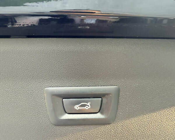 Черный БМВ Х4, объемом двигателя 2 л и пробегом 259 тыс. км за 34900 $, фото 42 на Automoto.ua