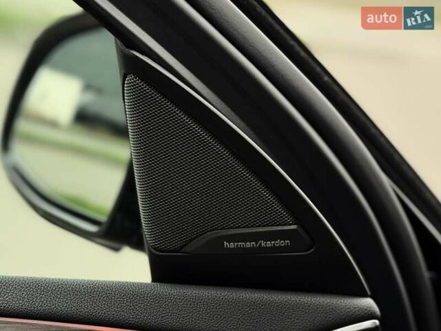 Черный БМВ Х4, объемом двигателя 3 л и пробегом 27 тыс. км за 42500 $, фото 49 на Automoto.ua