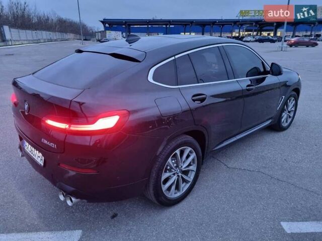 Чорний БМВ Х4, об'ємом двигуна 2 л та пробігом 96 тис. км за 40000 $, фото 7 на Automoto.ua