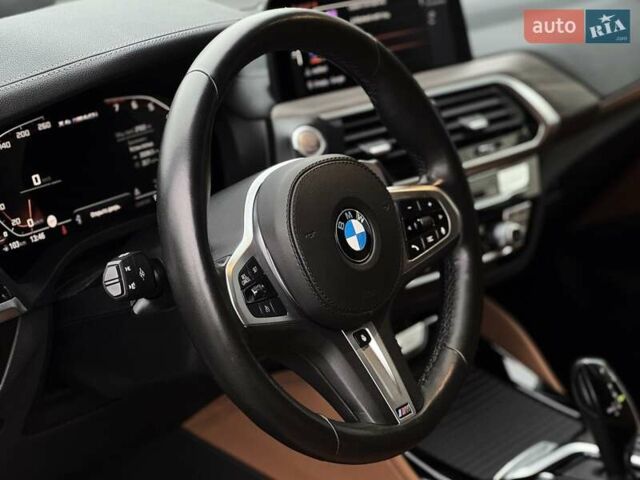 Черный БМВ Х4, объемом двигателя 3 л и пробегом 27 тыс. км за 42500 $, фото 13 на Automoto.ua