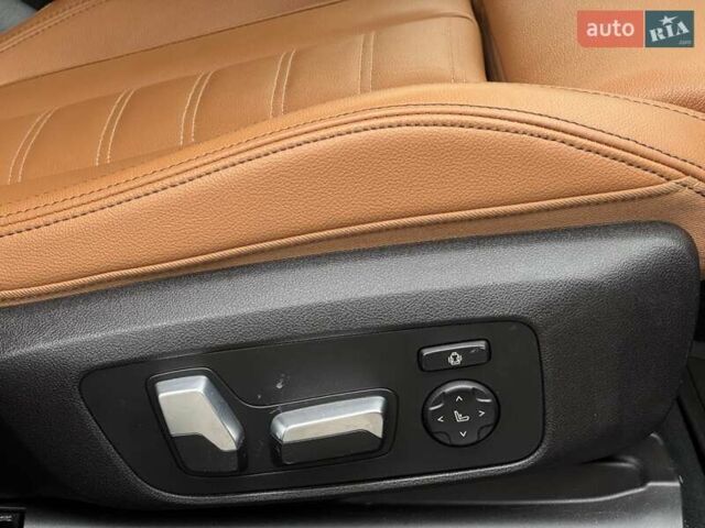 Черный БМВ Х4, объемом двигателя 3 л и пробегом 27 тыс. км за 42500 $, фото 47 на Automoto.ua