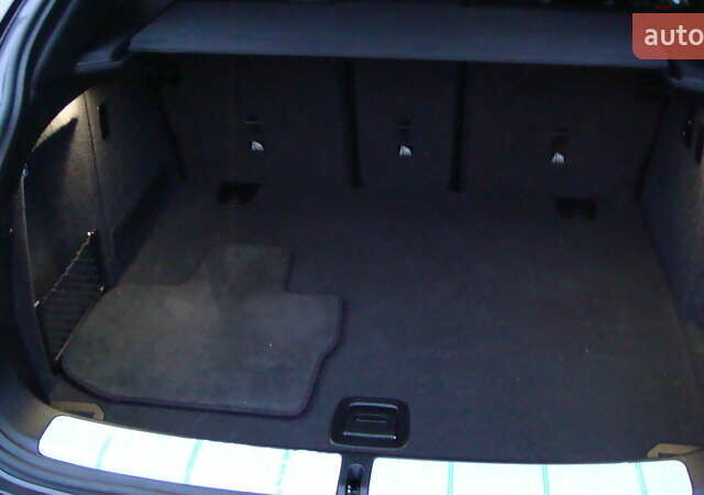 Чорний БМВ Х4, об'ємом двигуна 2 л та пробігом 96 тис. км за 40000 $, фото 26 на Automoto.ua