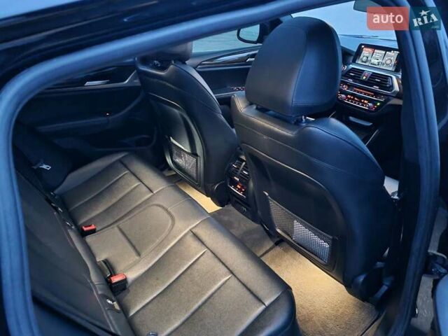 Чорний БМВ Х4, об'ємом двигуна 2 л та пробігом 96 тис. км за 40000 $, фото 11 на Automoto.ua