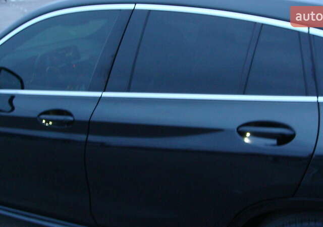 Чорний БМВ Х4, об'ємом двигуна 2 л та пробігом 96 тис. км за 40000 $, фото 27 на Automoto.ua