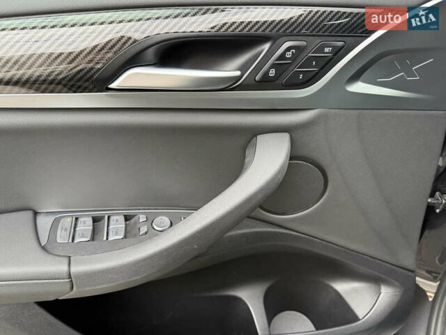 Чорний БМВ Х4, об'ємом двигуна 2 л та пробігом 44 тис. км за 39000 $, фото 16 на Automoto.ua