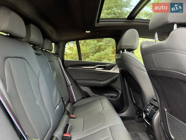 Чорний БМВ Х4, об'ємом двигуна 2 л та пробігом 44 тис. км за 39000 $, фото 22 на Automoto.ua