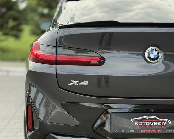 Чорний БМВ Х4, об'ємом двигуна 2 л та пробігом 44 тис. км за 39000 $, фото 29 на Automoto.ua